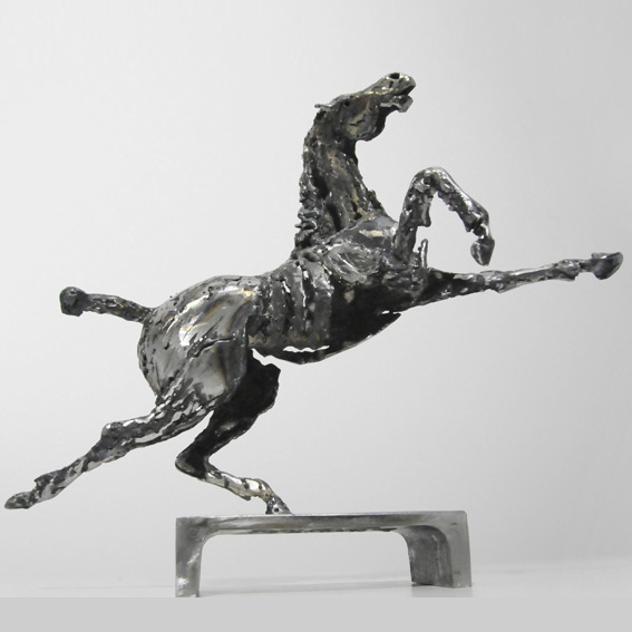 sculpture cheval métal et acier - Erwan André